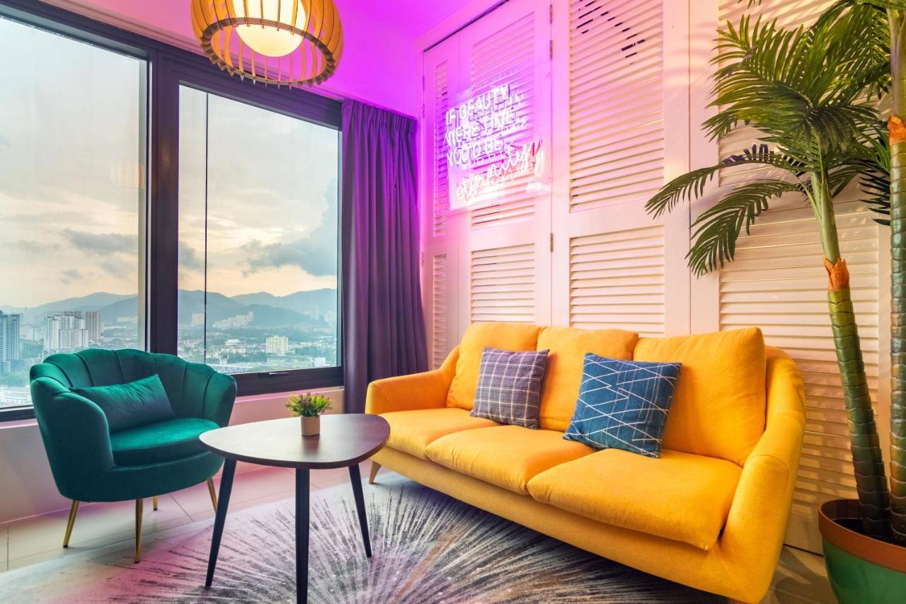 Tropicana 218 Macalister X Airlevate Suites George Town Exterior photo