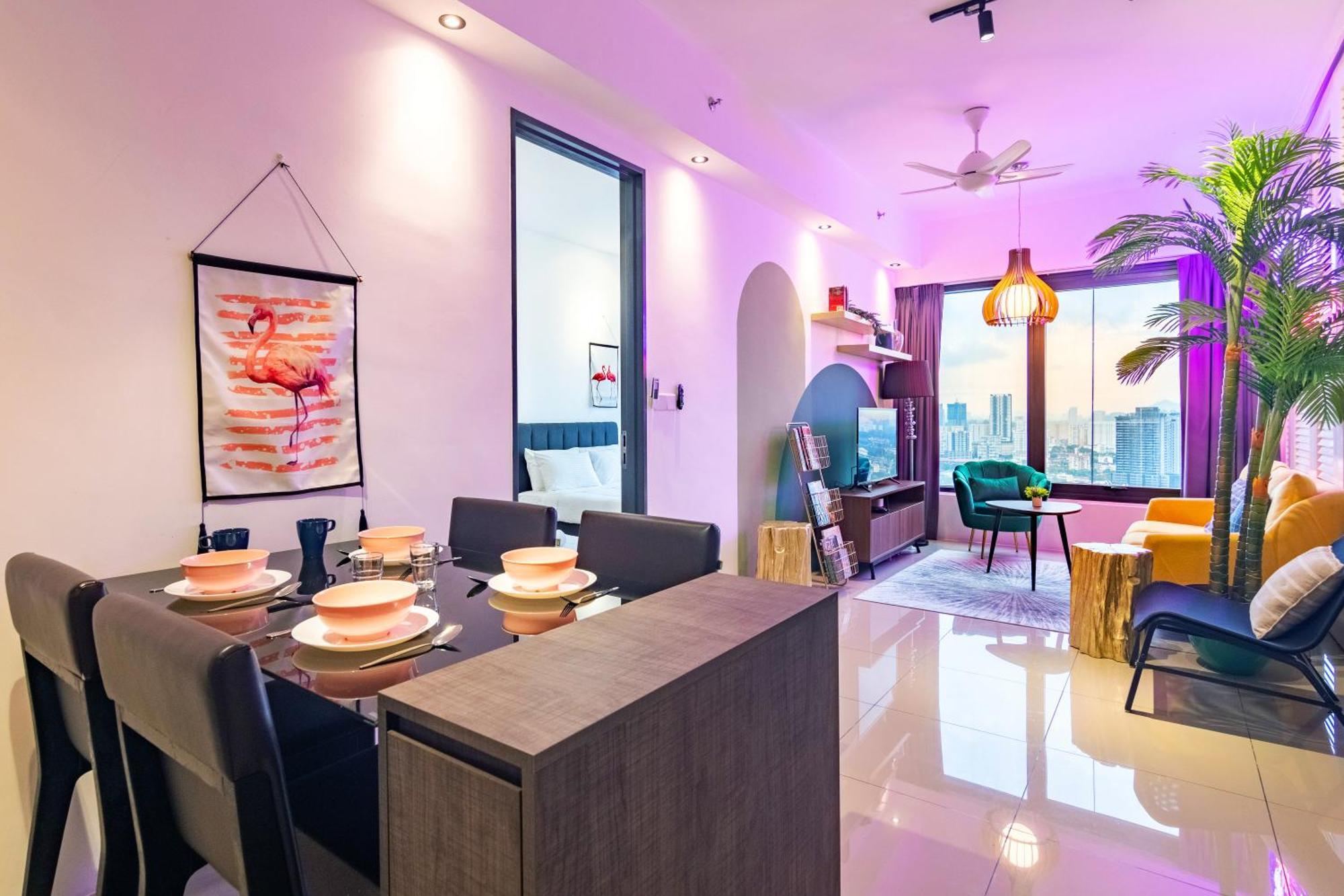 Tropicana 218 Macalister X Airlevate Suites George Town Room photo